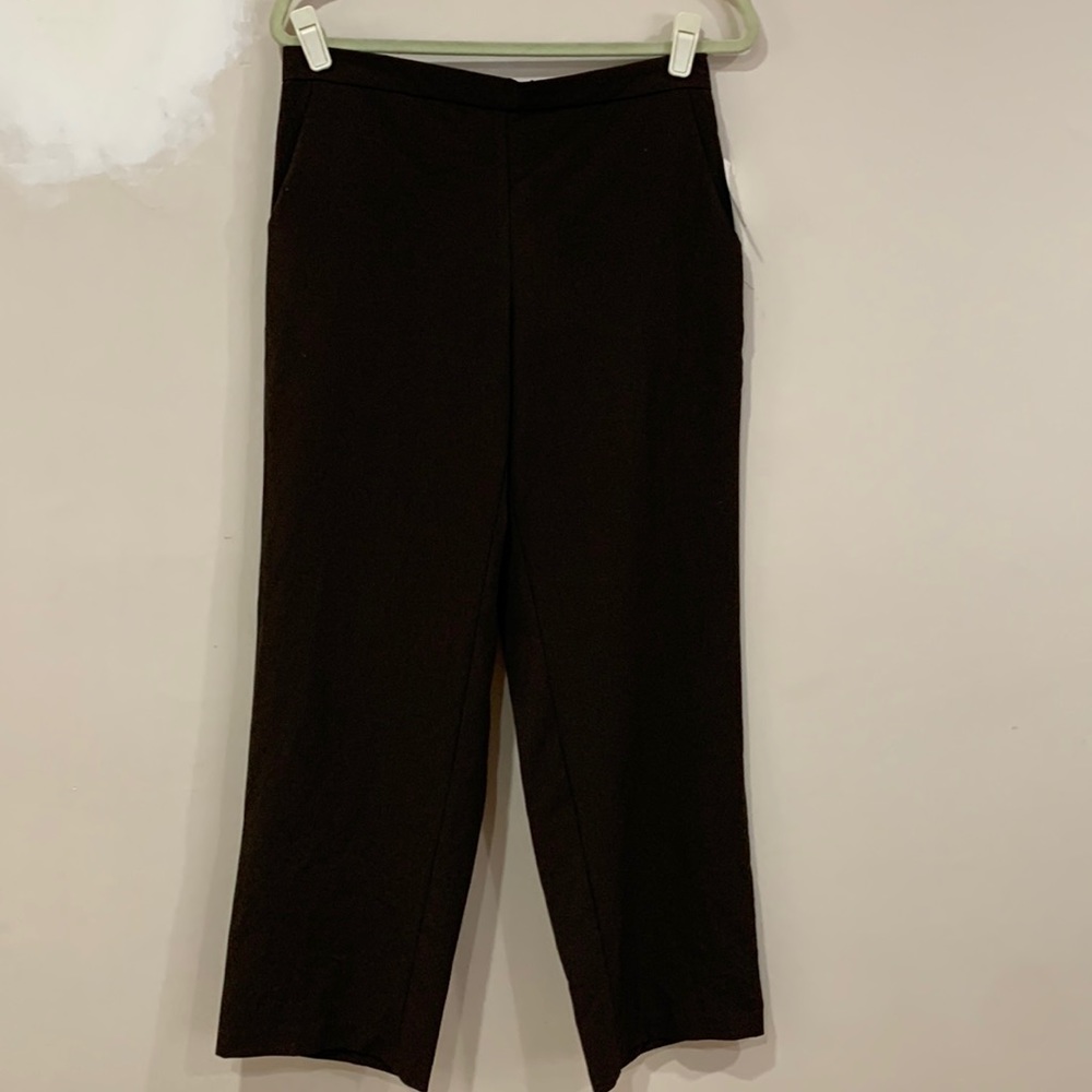 New Briggs Woman’s pants